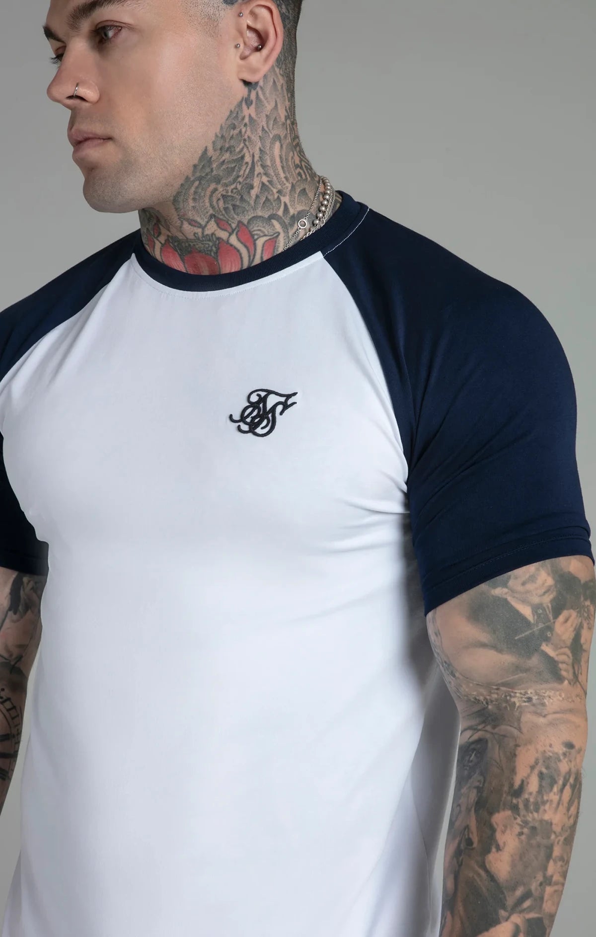 Raglan T-Shirt